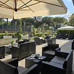 Helios Hotel