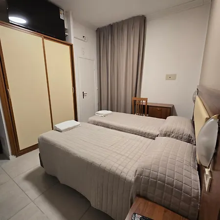 Szálloda Helios Milano Marittima