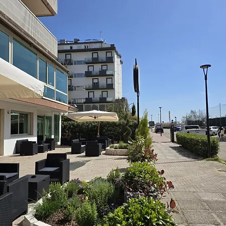 Hotel Helios Beach
