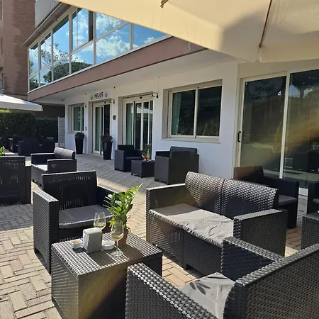 فندق Hotel Helios Beach