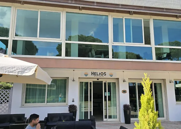 Hotel Base Helios - Colazione Fino A Mezzogiorno!